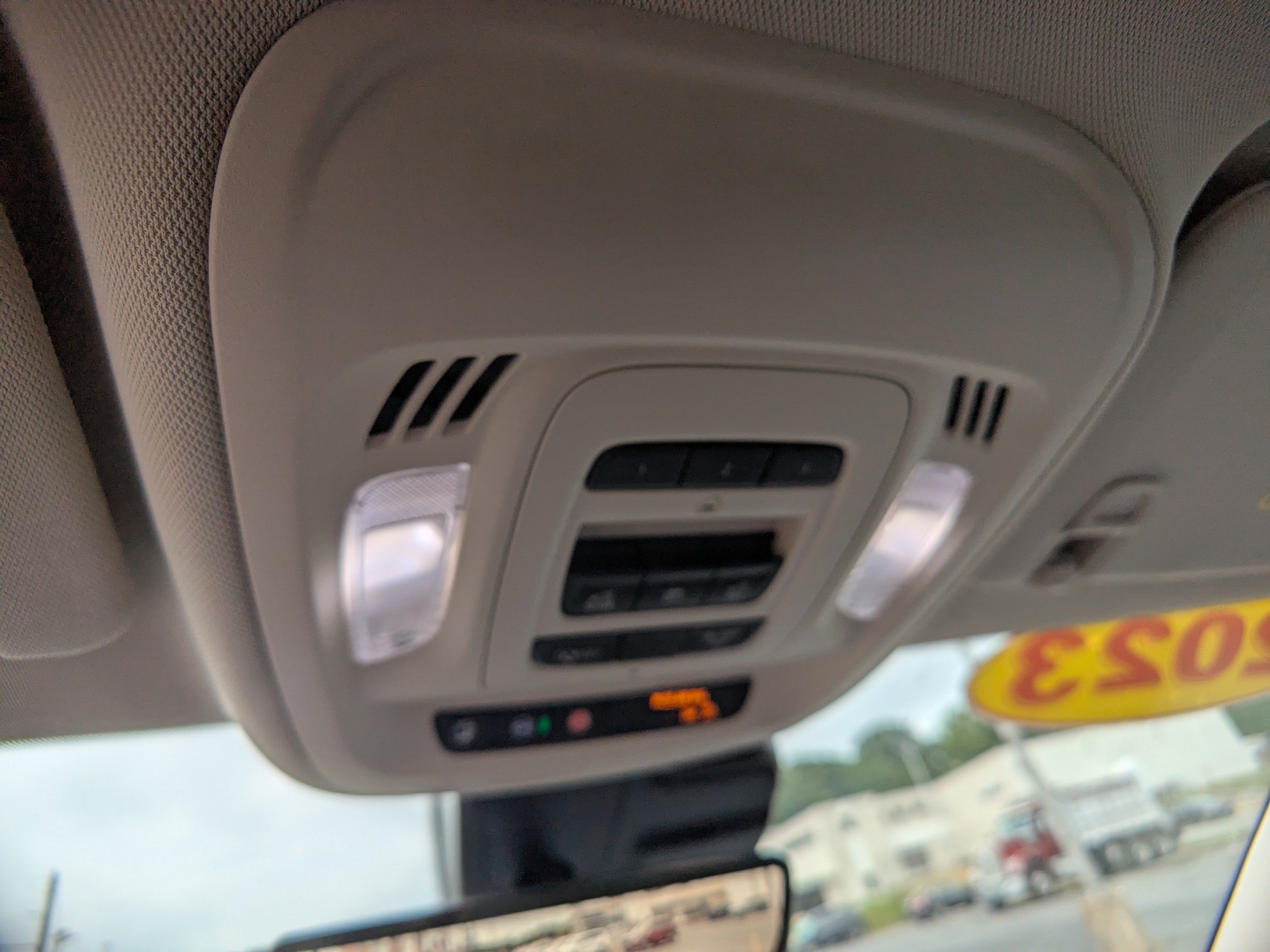 Used 2023 Buick Envision Avenir AWD/4WD image 20