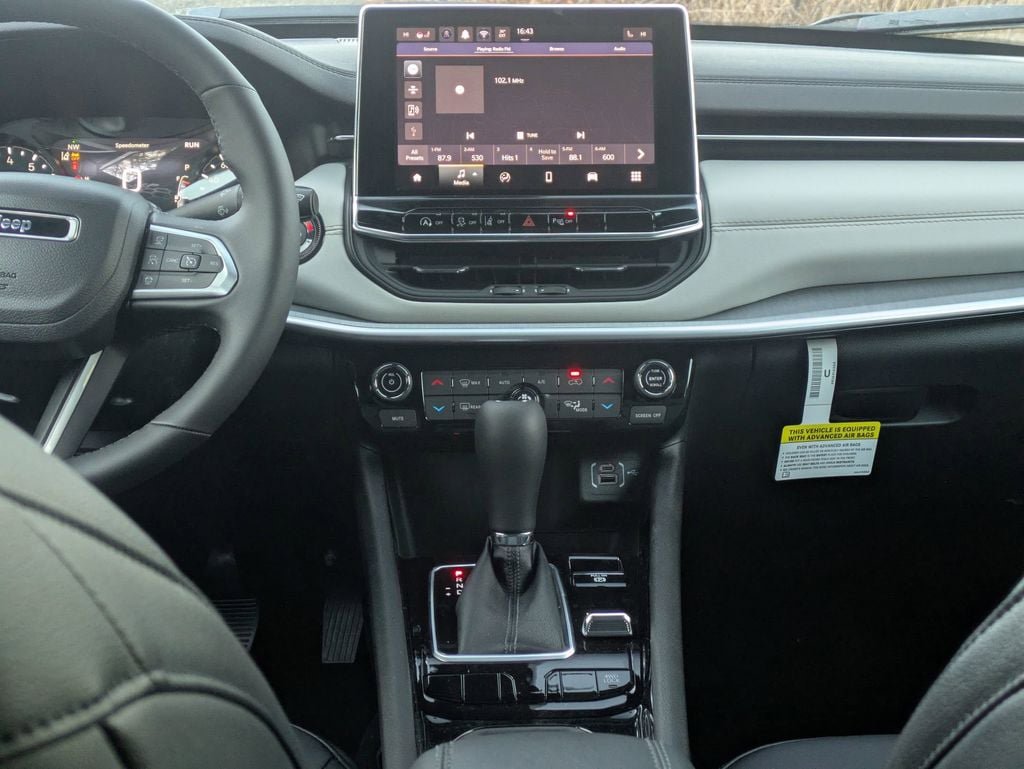 New 2026 Jeep Compass Limited AWD/4WD image 25