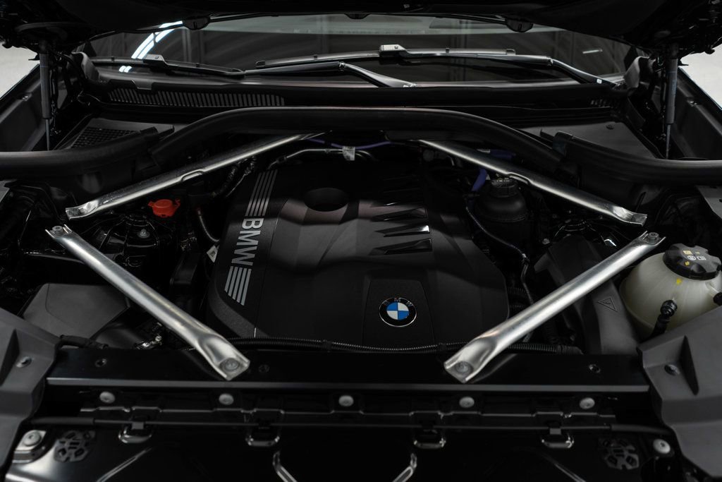 Used 2024 BMW X5 xDrive40i w/ Premium Package image 46