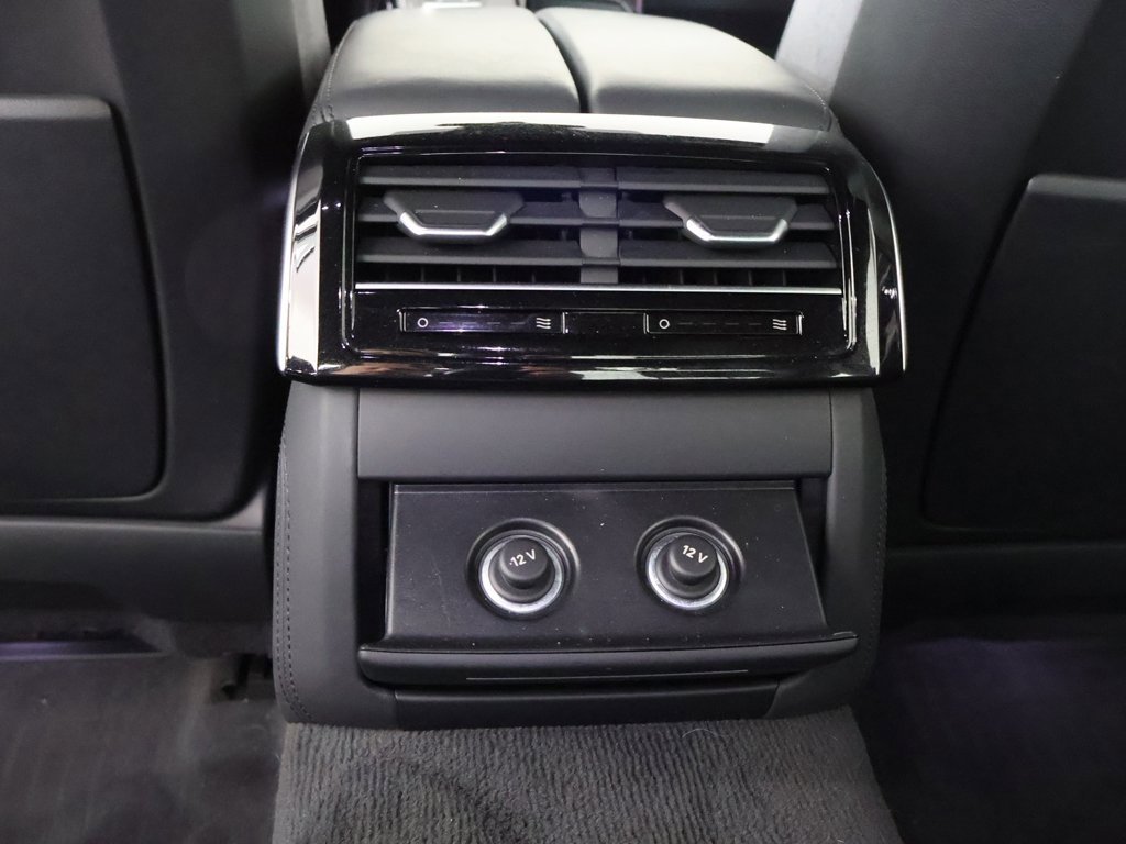 Used 2023 Audi A8 L 3.0T w/ Luxury Package image 51