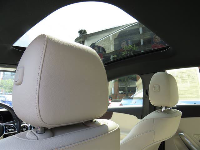 Certified 2022 Mercedes-Benz A 220 4MATIC image 21