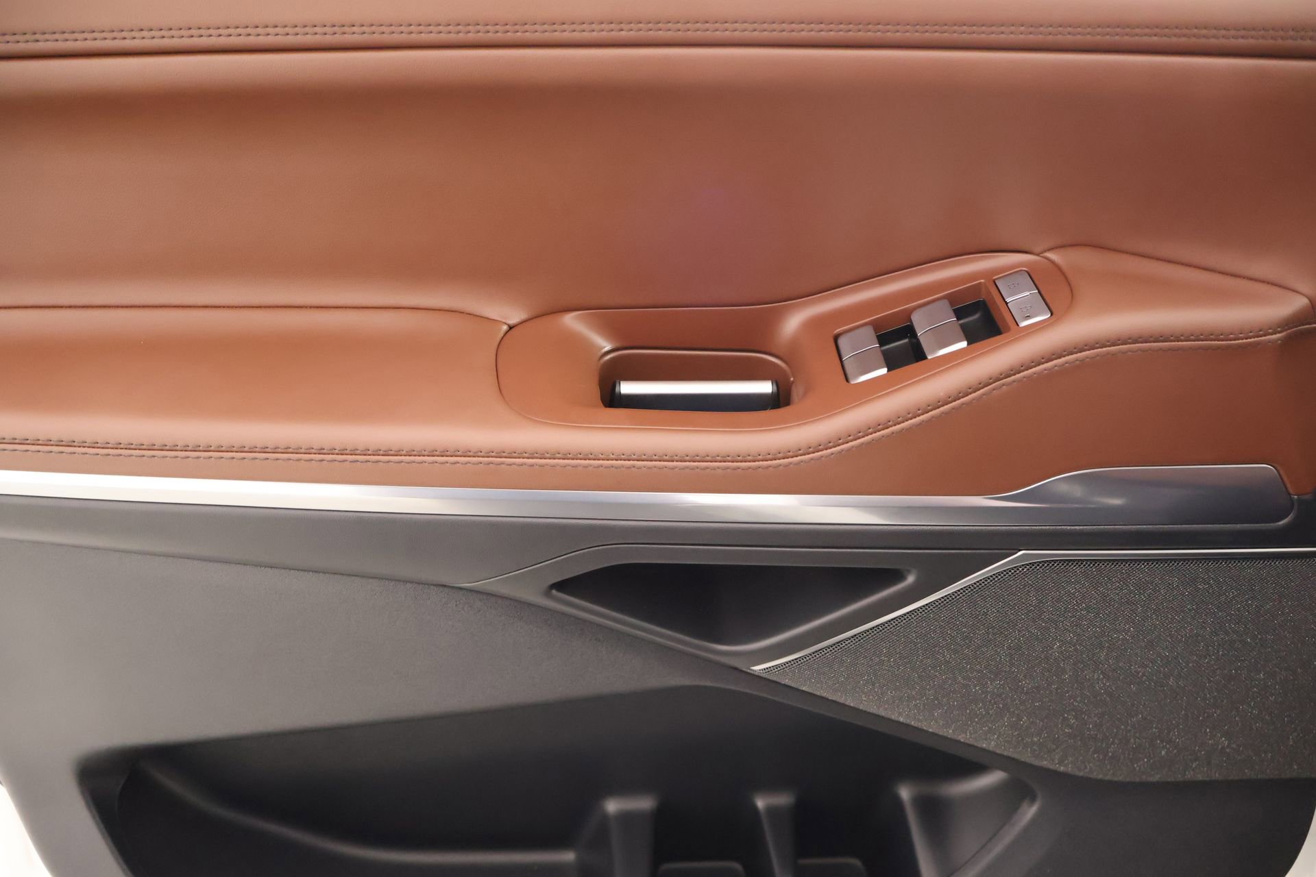 Used 2026 Lincoln Navigator Reserve AWD/4WD image 18