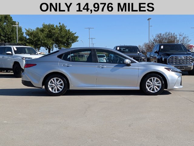 Used 2026 Toyota Camry LE FWD image 4