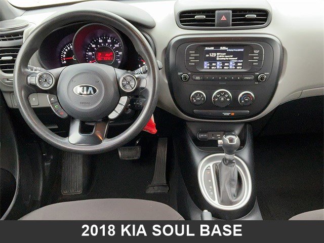 Used 2018 Kia Soul image 11