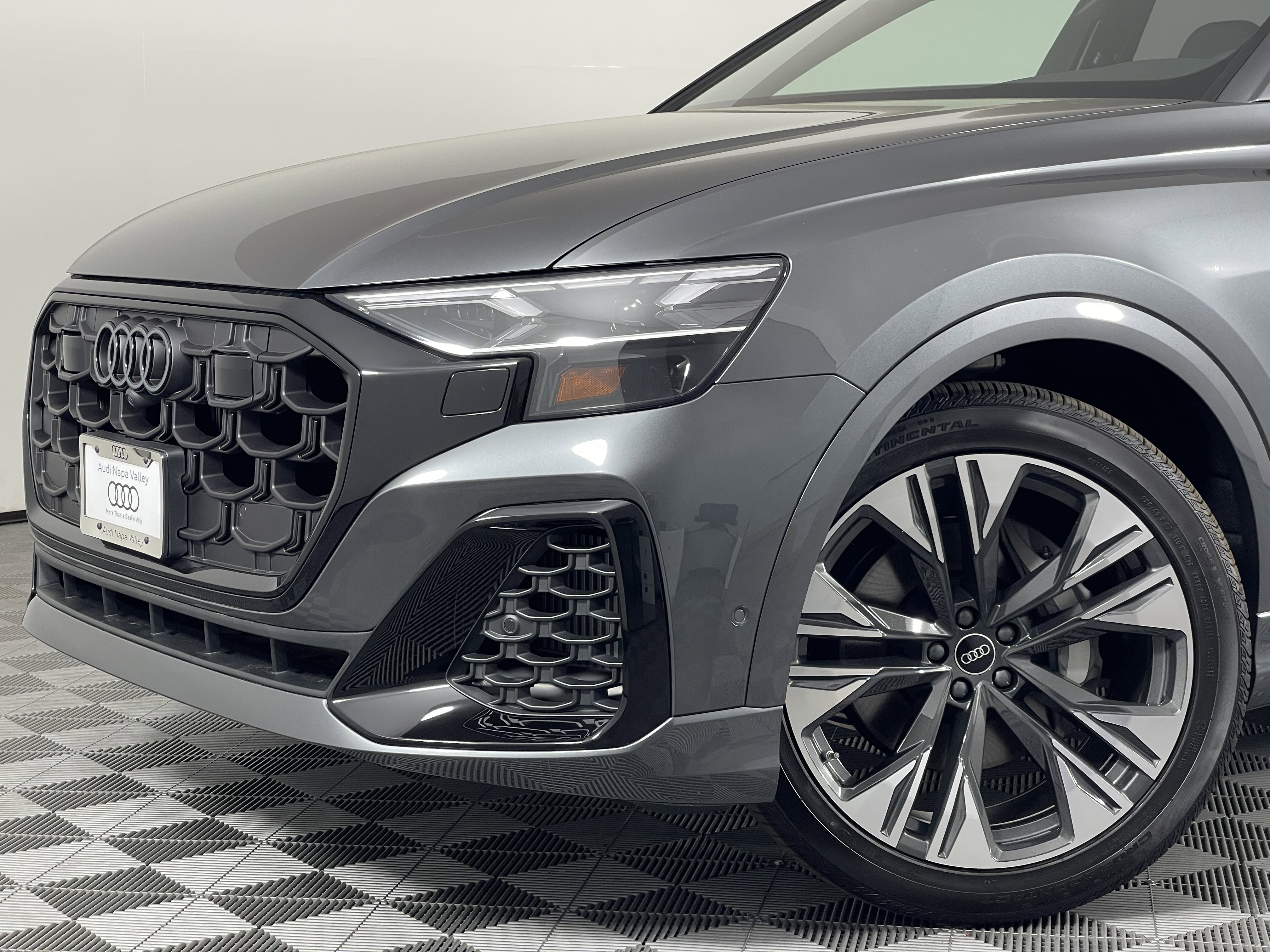 New 2025 Audi Q8 Premium Plus image 6