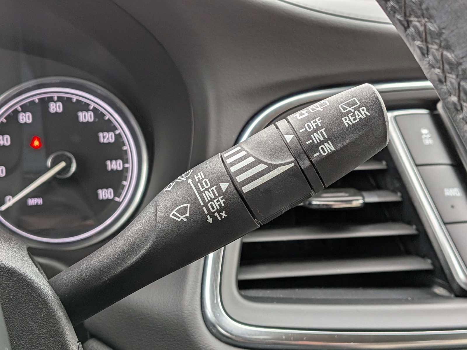 Used 2018 Buick Enclave Essence w/ Trailering Package AWD/4WD image 25