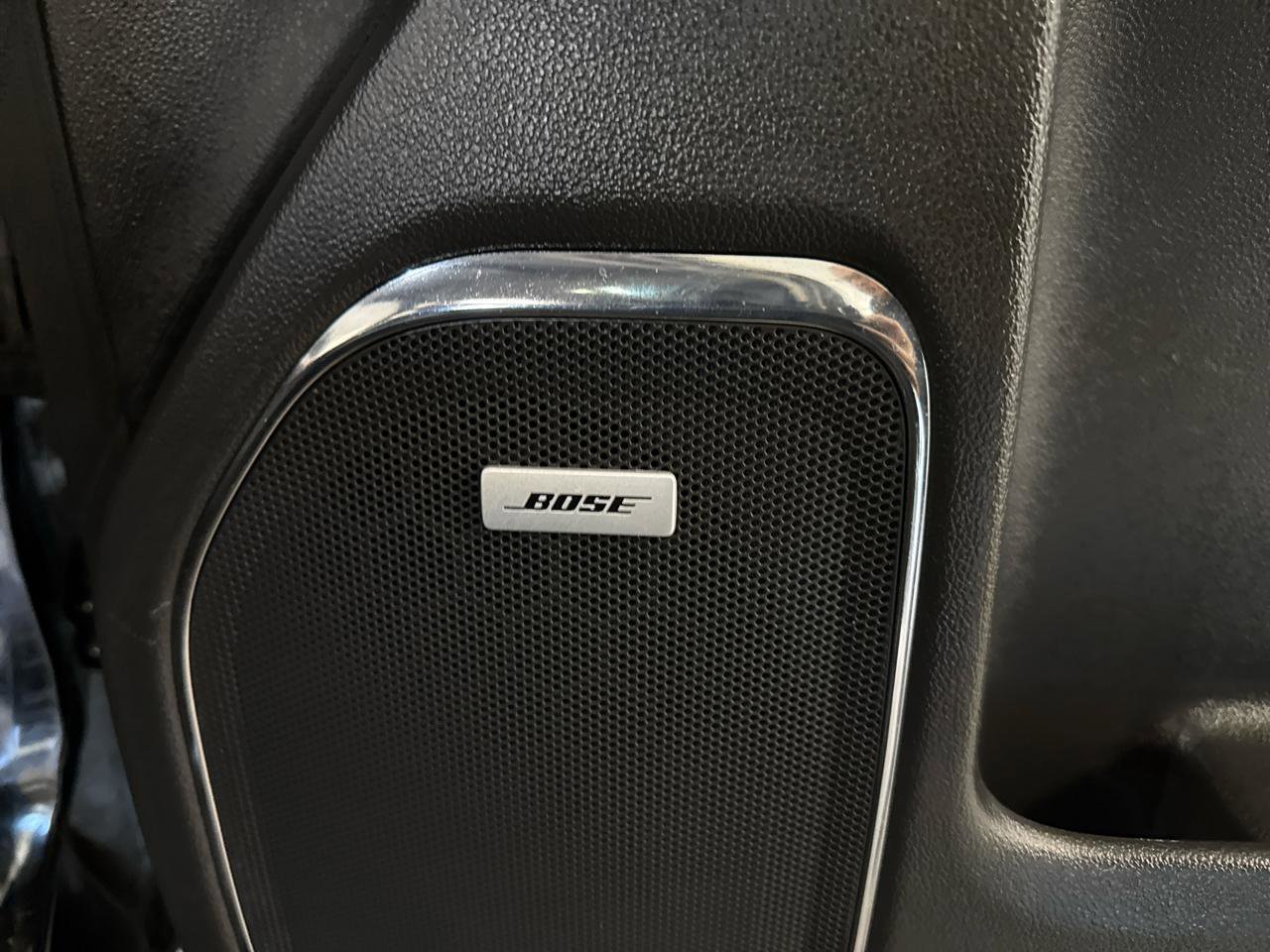 Used 2015 GMC Sierra 1500 SLT w/ SLT Crew Cab Value Package image 54