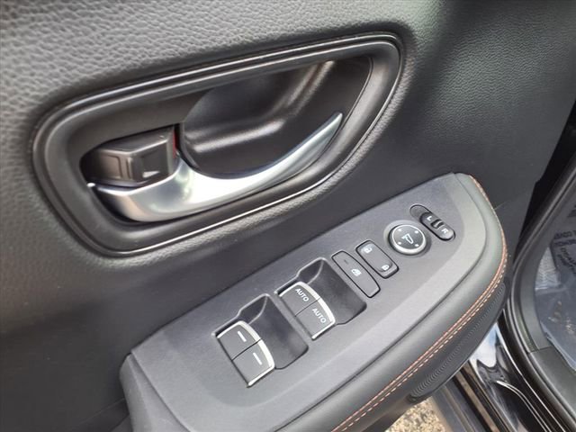 Used 2025 Honda HR-V Sport image 47