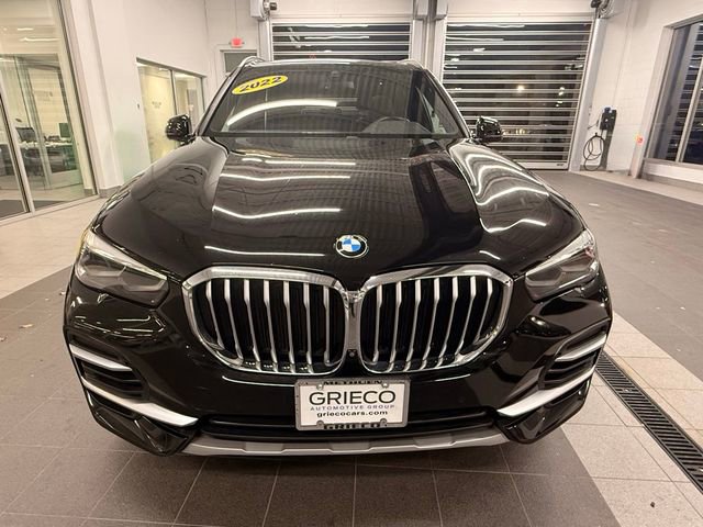 Used 2022 BMW X5 xDrive40i w/ Climate Comfort Package image 2