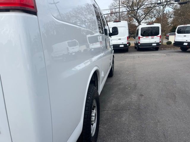 Used 2021 GMC Savana 2500 w/ Driver Convenience Package image 13