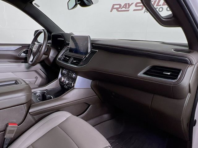 Used 2022 GMC Yukon XL SLT w/ SLT Luxury Package image 42
