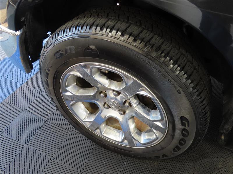 Used 2017 RAM 1500 Laramie w/ Convenience Group image 6