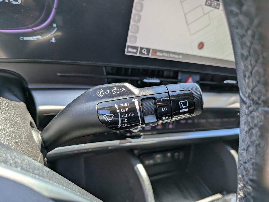 Certified 2023 Kia Sportage EX FWD image 32