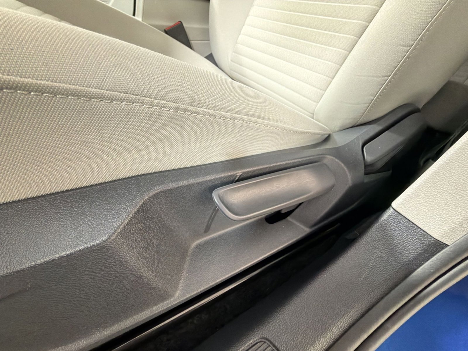 Used 2024 Volkswagen Jetta S image 14