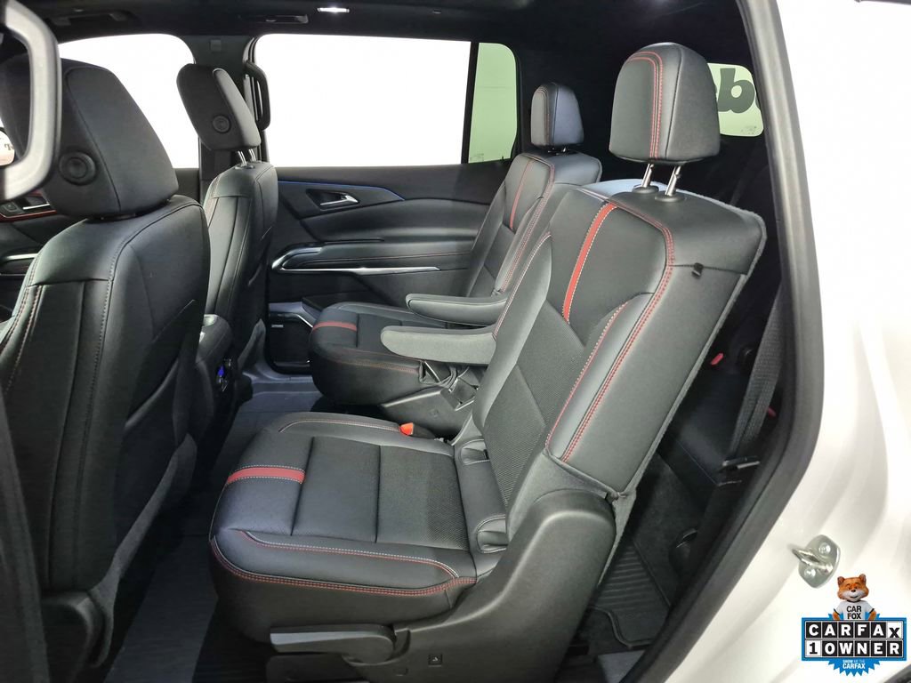 Used 2024 Chevrolet Traverse RS w/ LPO, Floor Liner Package FWD image 22