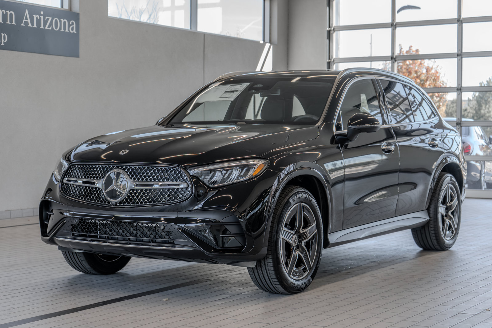 Used 2026 Mercedes-Benz GLC 300 4MATIC image 25