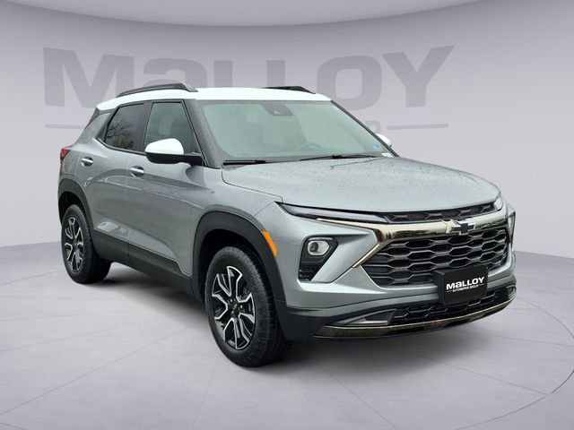 Used 2024 Chevrolet TrailBlazer ACTIV w/ Driver Confidence Package image 7