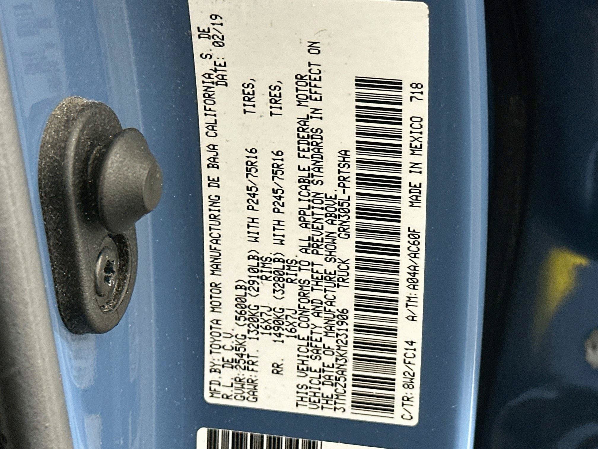 Used 2019 Toyota Tacoma SR5 AWD/4WD image 12