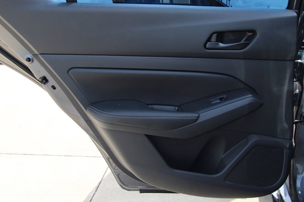Used 2024 Nissan Altima 2.5 SV w/ SV Premium Package AWD/4WD image 34