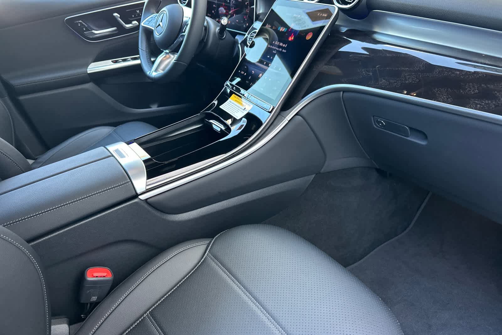 Certified 2026 Mercedes-Benz GLC 300 4MATIC image 15