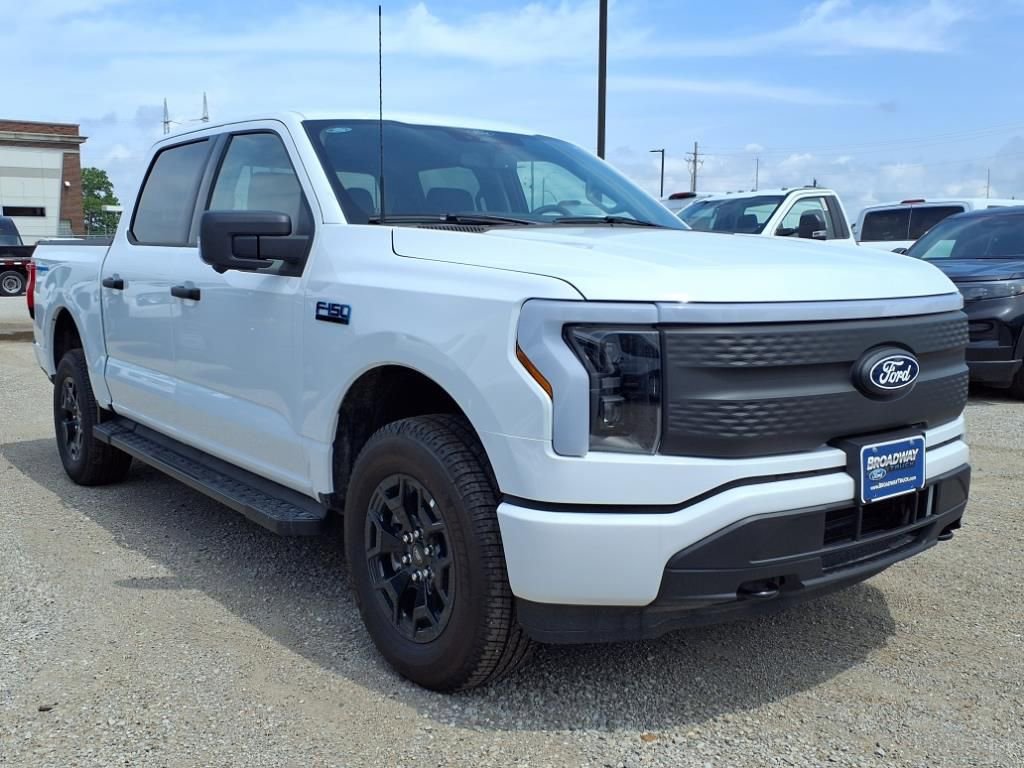 New 2025 Ford F150 Lightning XLT