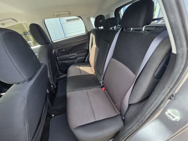 Used 2018 Mitsubishi Outlander Sport LE image 20