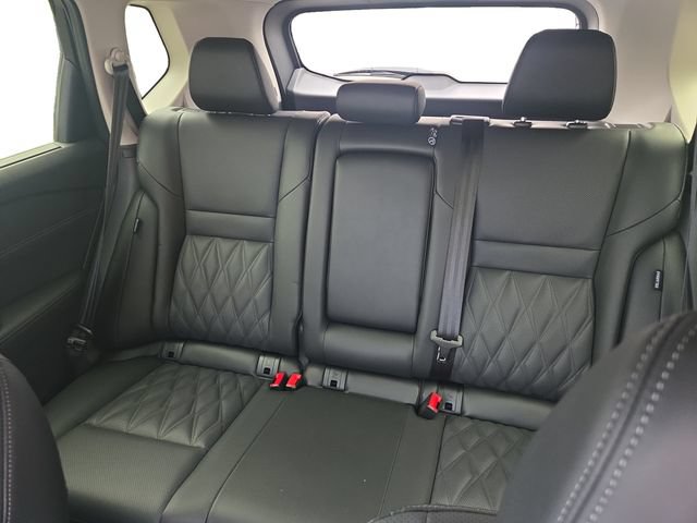 New 2026 Nissan Rogue Platinum w/ Platinum Premium Package AWD/4WD image 13