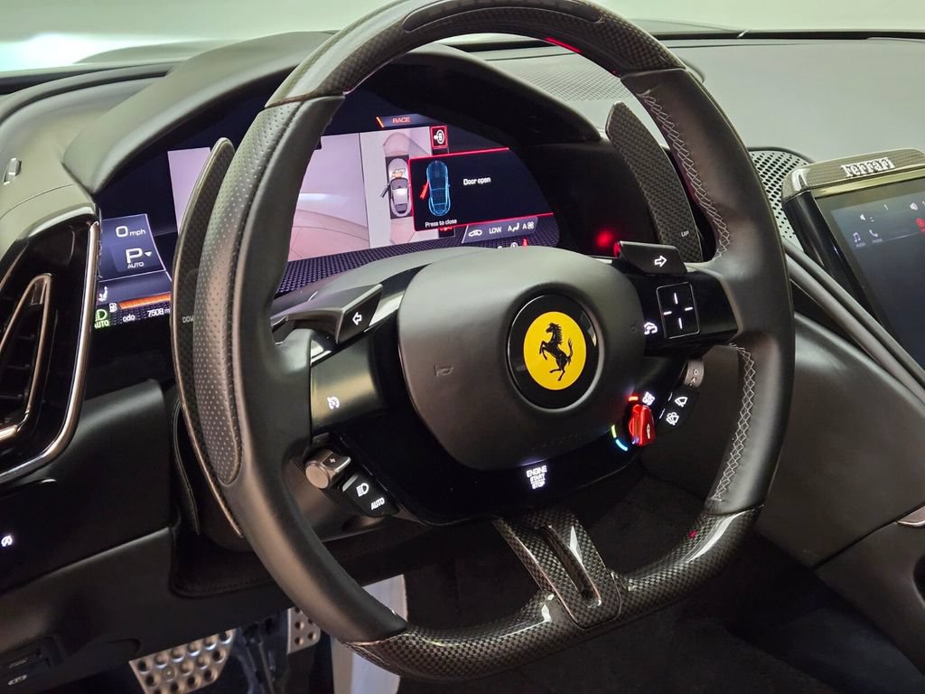 Used 2022 Ferrari Roma RWD image 38