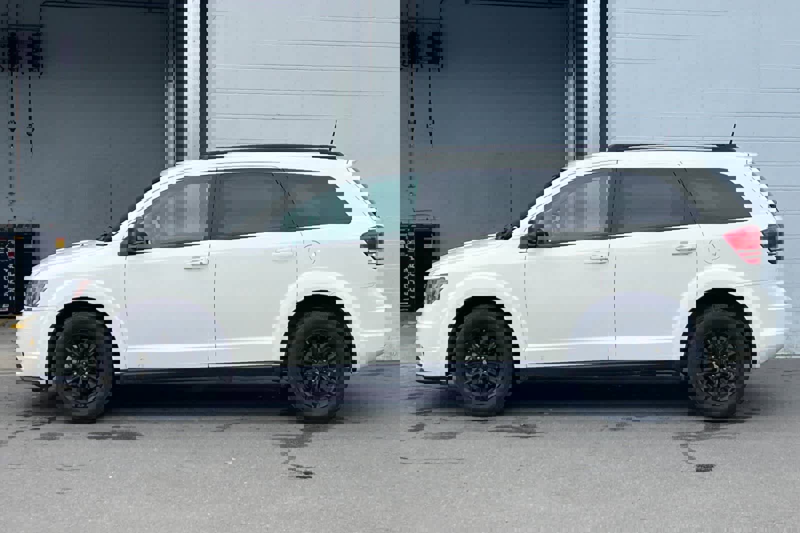 Used 2020 Dodge Journey SE w/ Blacktop Package image 6