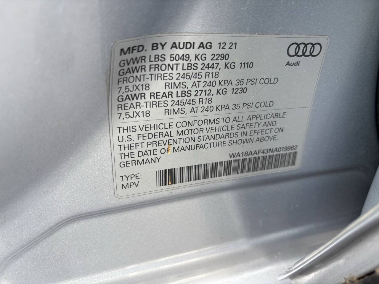 Used 2022 Audi A4 2.0T allroad Premium Plus AWD/4WD image 29