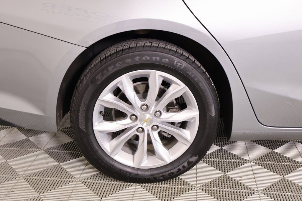 Used 2024 Chevrolet Malibu LT image 18