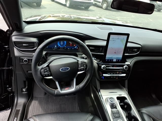 Used 2024 Ford Explorer ST w/ Equipment Group 401A AWD/4WD image 8