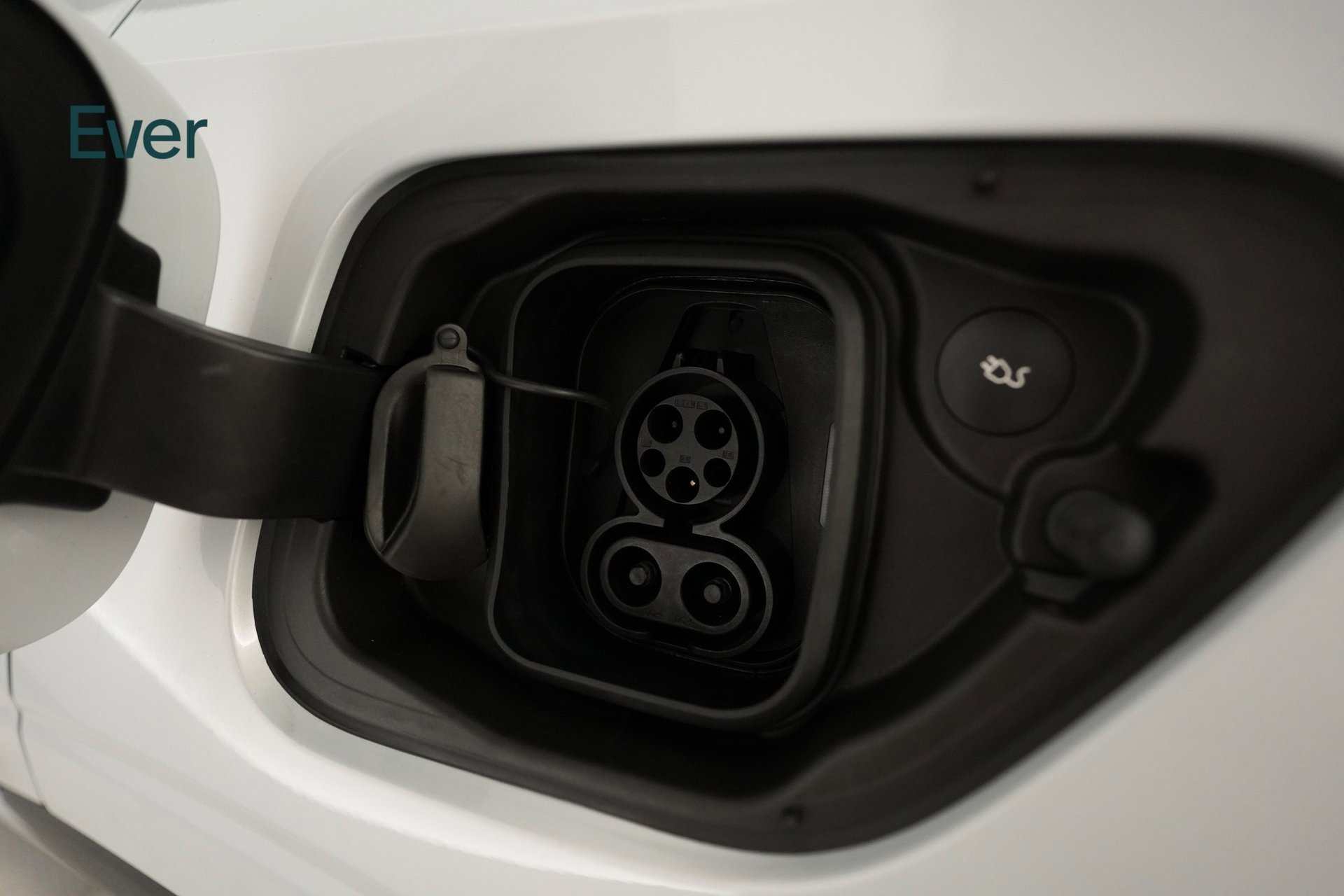 Used 2024 Polestar Polestar 2 image 25