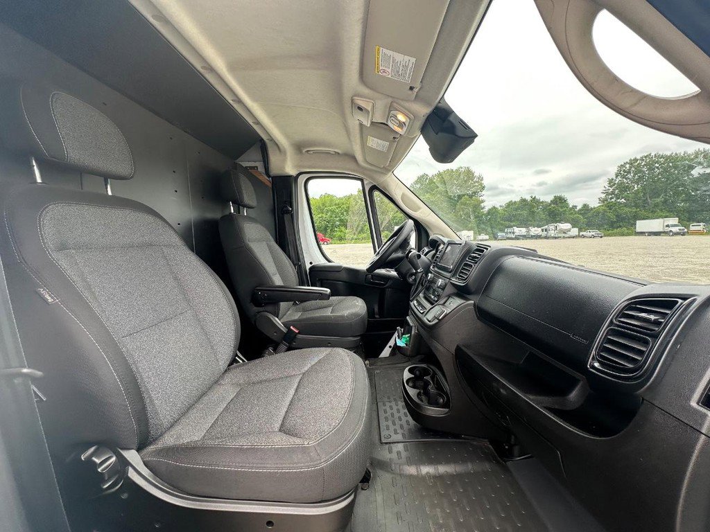 Used 2023 RAM ProMaster 2500 w/ Safety Group (A) FWD image 13