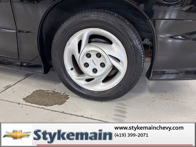 Used 1994 Pontiac Firebird Coupe RWD image 8