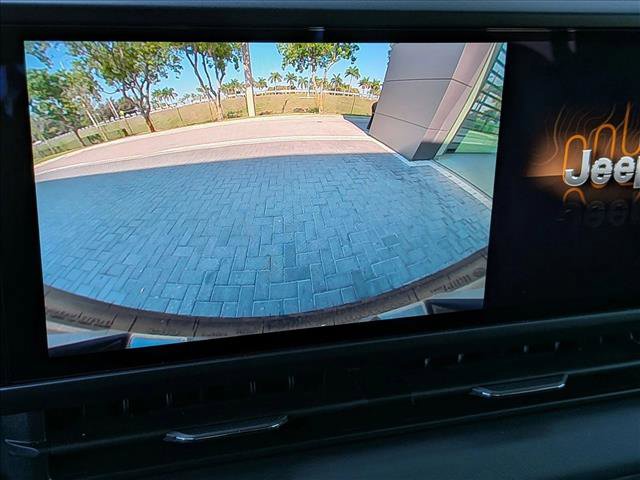 Used 2025 Jeep Wrangler Sahara w/ Safety Group image 13