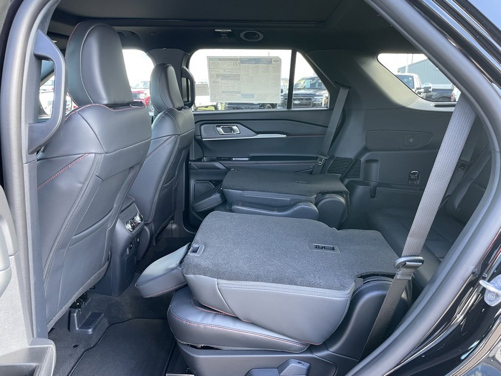 New 2026 Ford Explorer ST-Line w/ ST-Line Street Pack image 58