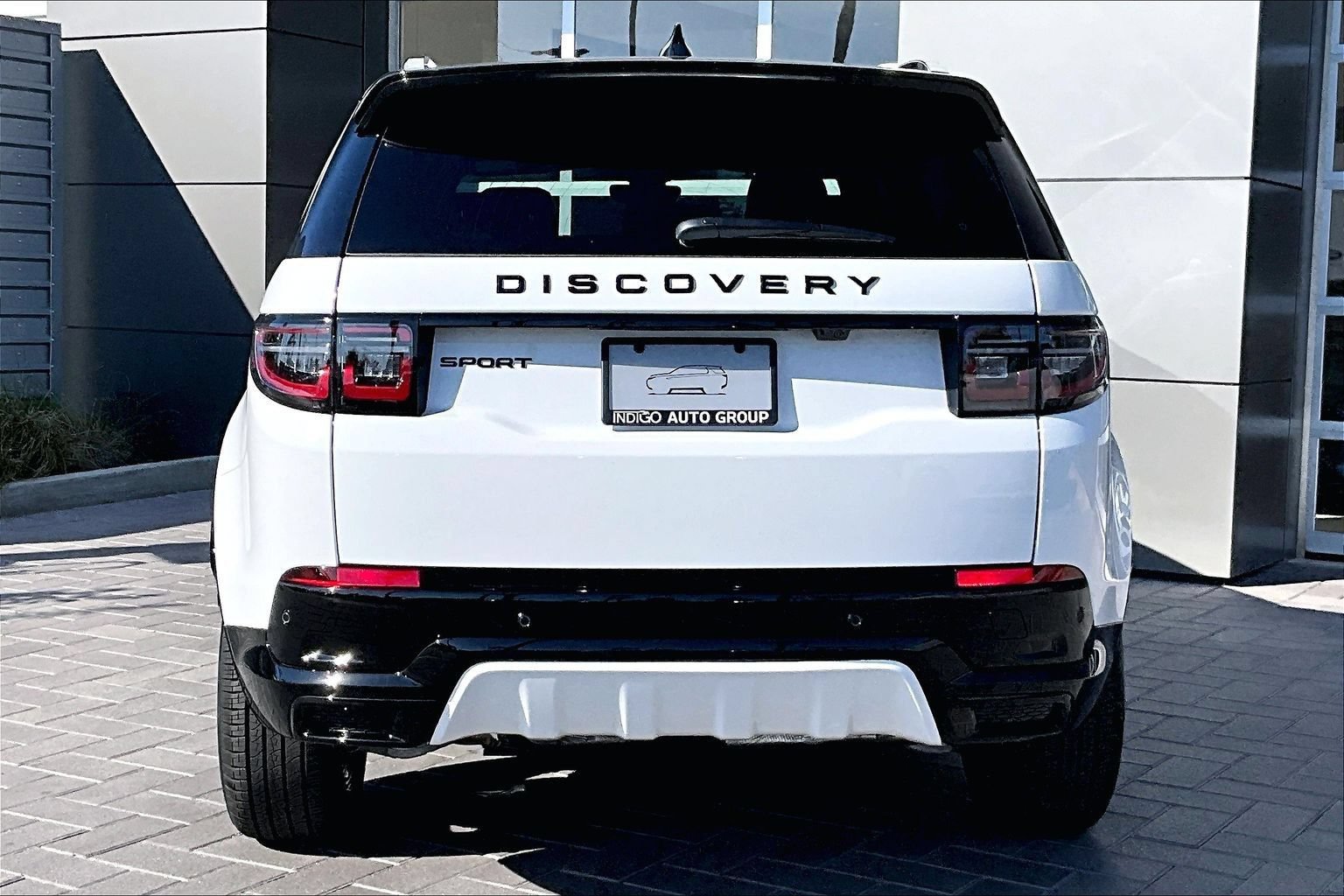 New 2026 Land Rover Discovery Sport Landmark AWD/4WD image 4