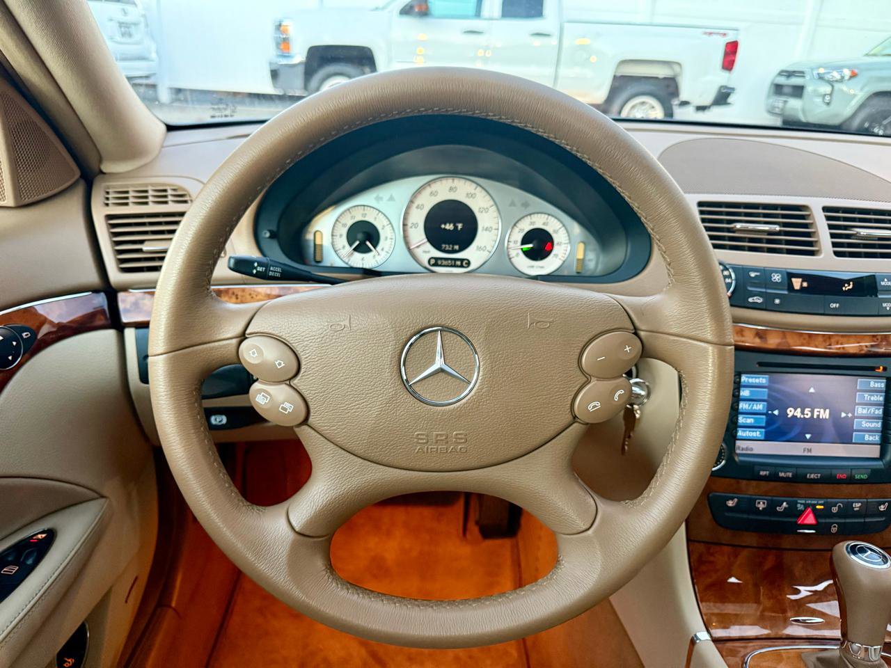 Used 2008 Mercedes-Benz E 350 Luxury image 29