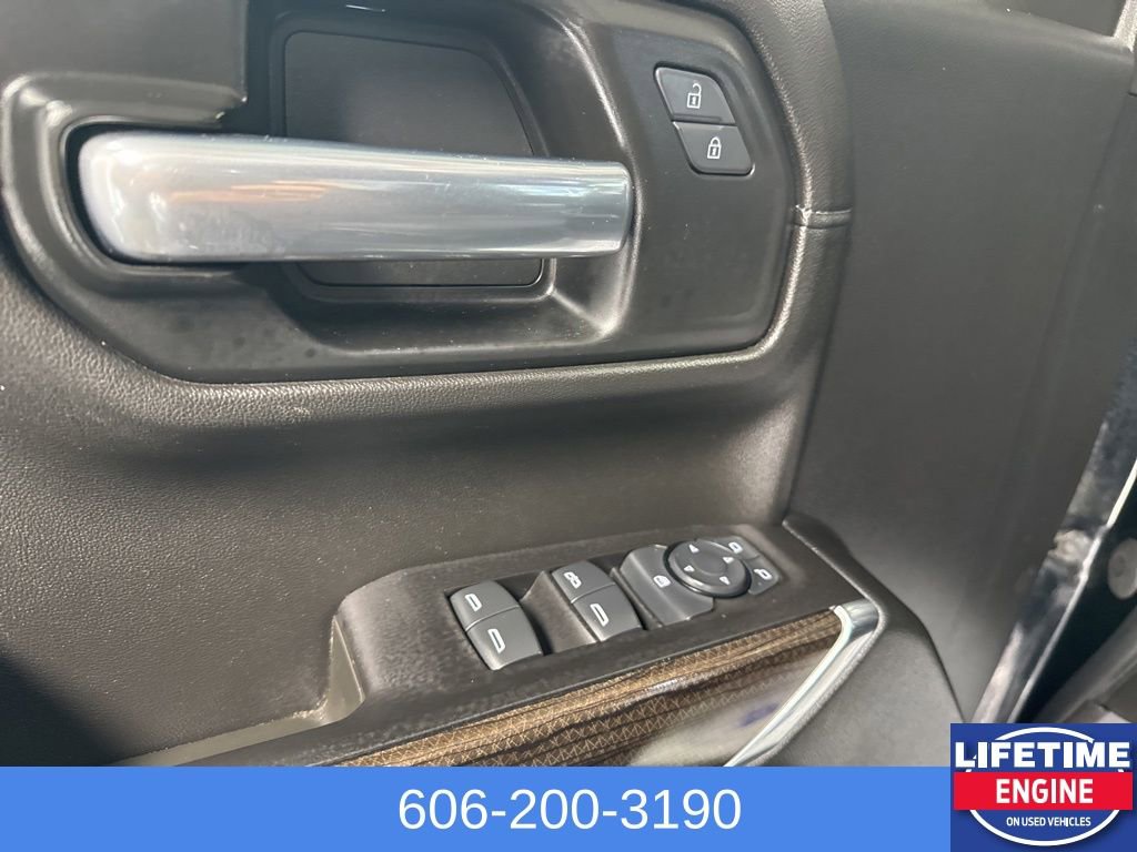 Used 2021 Chevrolet Silverado 1500 RST image 28