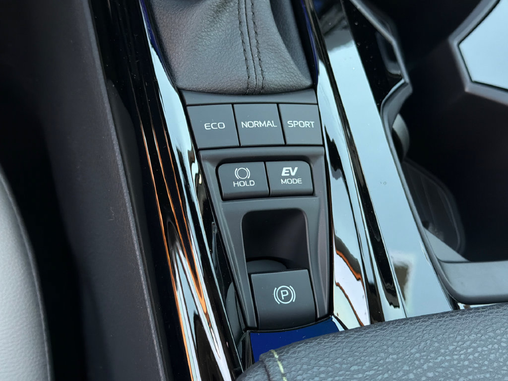 New 2026 Toyota Camry XLE w/ Premium Plus Package FWD image 32