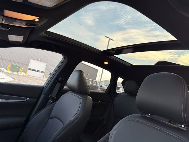 Used 2024 INFINITI QX50 Sport image 19