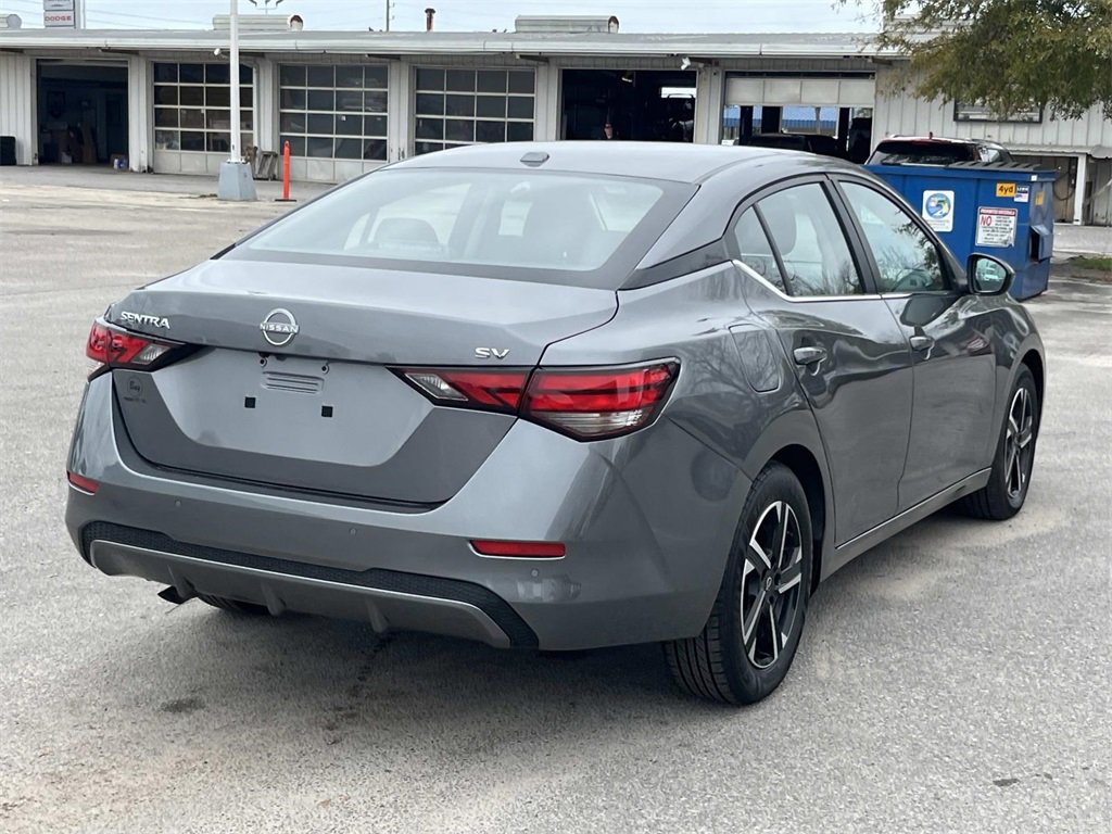Used 2024 Nissan Sentra SV image 5
