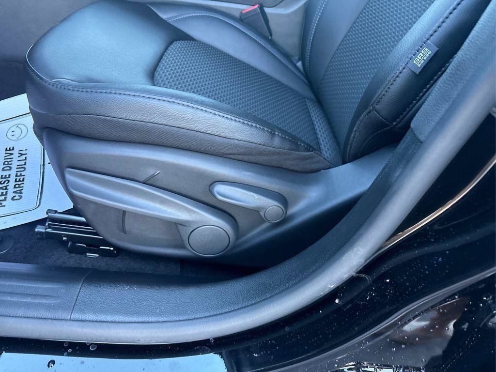 New 2026 Jeep Compass Latitude AWD/4WD image 18