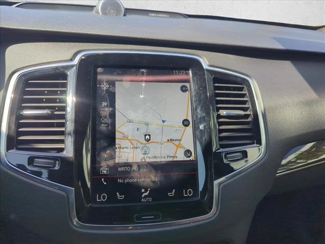 Used 2017 Volvo XC90 T6 Momentum w/ Vision Package image 8