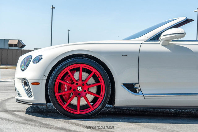 Used 2020 Bentley Continental GT V8 image 4