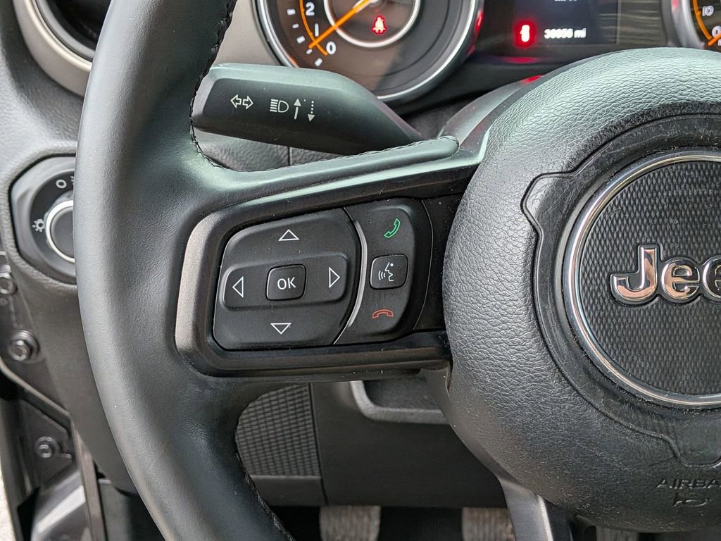 Used 2018 Jeep Wrangler Sport AWD/4WD image 17