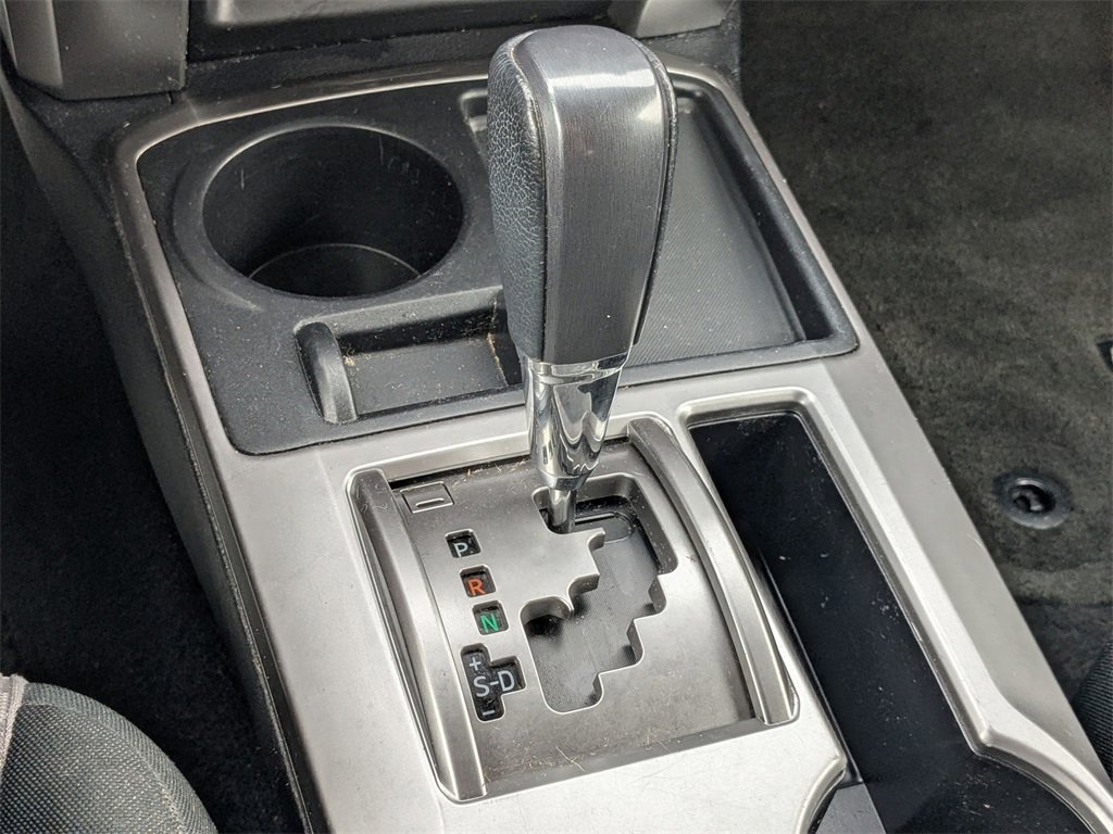 Used 2017 Toyota 4Runner SR5 image 12