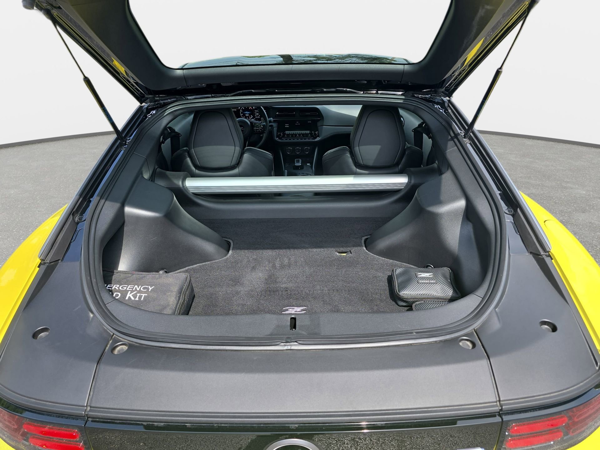 Used 2024 Nissan Z Performance w/ Floor Mat Package RWD image 12