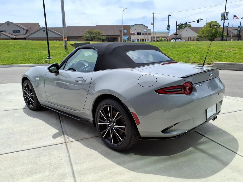 New 2026 MAZDA MX-5 Miata Grand Touring w/ Appearance Package RWD image 6